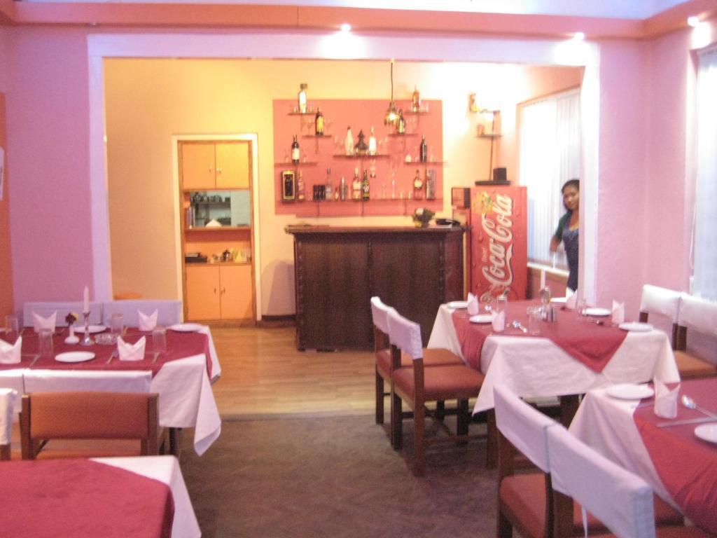 Potala Tourist Home Kathmandu Ngoại thất bức ảnh