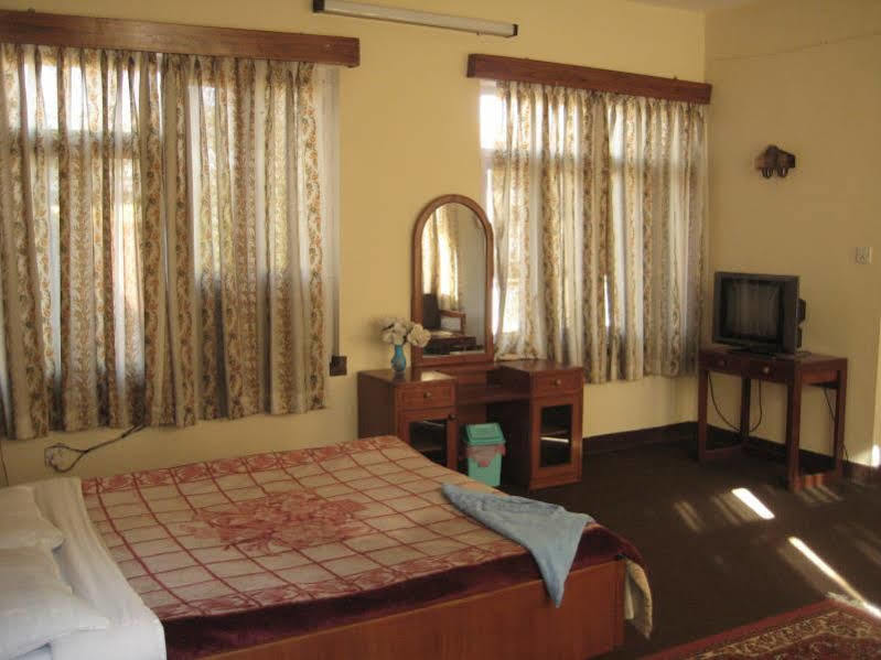 Potala Tourist Home Kathmandu Ngoại thất bức ảnh